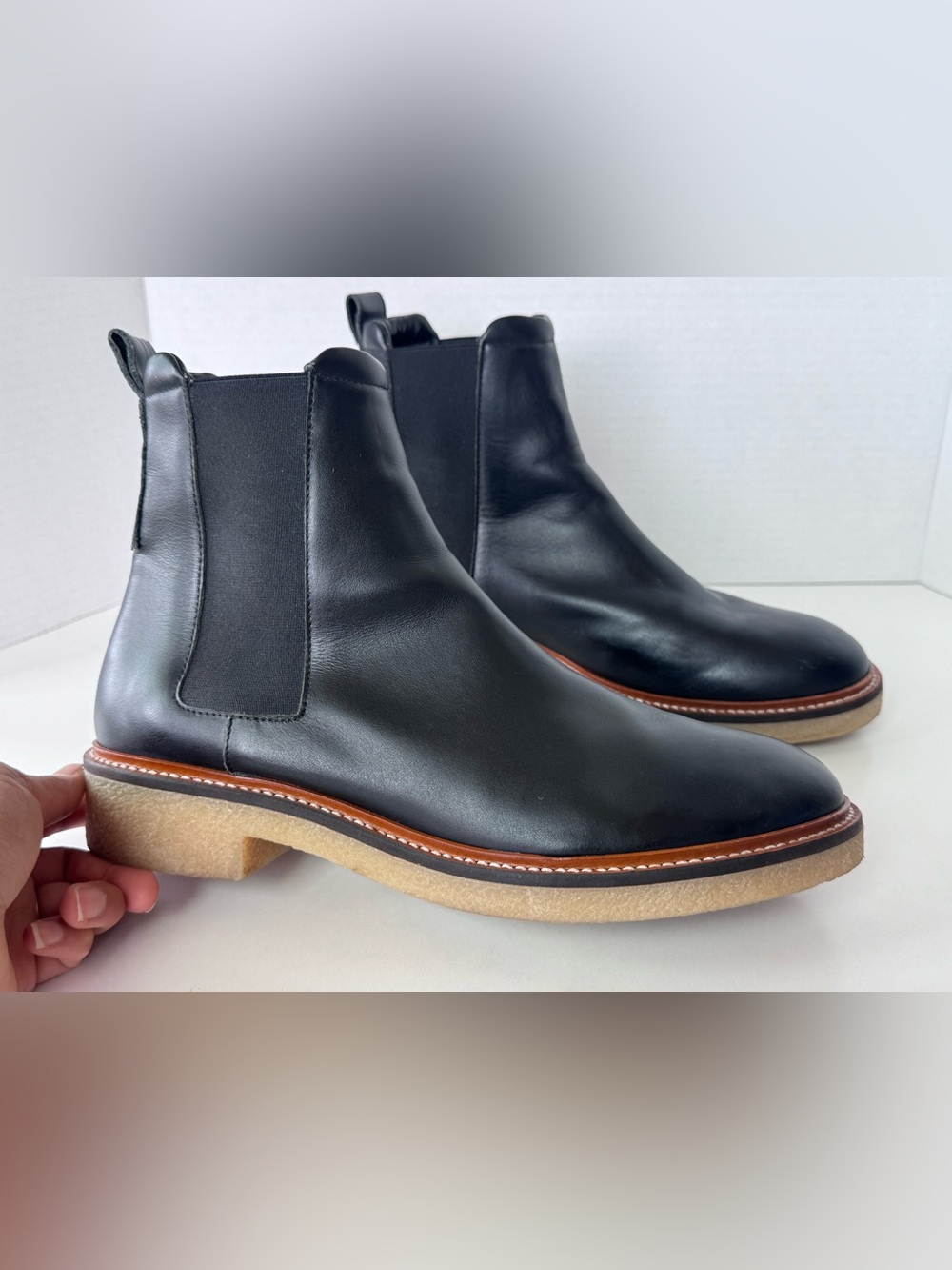 Everlane The Chelsea Boot Leather Black Women’s Size 9.5 - Picture 3 of 11